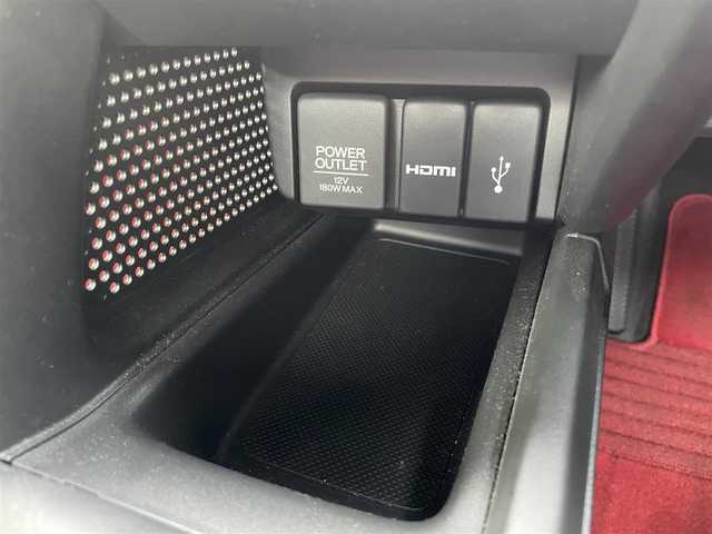 ホンダ Ｓ６６０ α 東京都 2015(平27)年 0.7万km カーニバルイエローⅡ ワンオーナー/純正センターディスプレイ/バックカメラ/クルーズコントロール/LEDヘッドライト/ハーフレザーシート/純正アルミホイール/革巻きステアリングホイール/ステアリングスイッチ/プッシュスタート/スマートキー×2/無限フロアマット/ステンレスペダル/保証書/取扱説明書