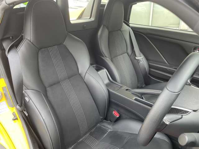 ホンダ Ｓ６６０ α 東京都 2015(平27)年 0.7万km カーニバルイエローⅡ ワンオーナー/純正センターディスプレイ/バックカメラ/クルーズコントロール/LEDヘッドライト/ハーフレザーシート/純正アルミホイール/革巻きステアリングホイール/ステアリングスイッチ/プッシュスタート/スマートキー×2/無限フロアマット/ステンレスペダル/保証書/取扱説明書