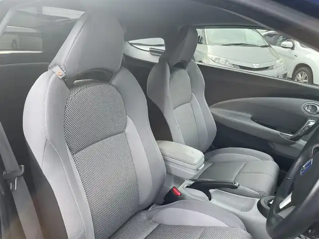 ホンダ ＣＲ－Ｚ α 東京都 2011(平23)年 6.6万km ディープサファイアブルーパール (株)IDOMが運営する【じしゃロン昭島店】の自社ローン専用車両になります。こちらは現金またはオートローンご利用時の価格です。自社ローンご希望の方は別途その旨お申付け下さい/純正インターナビ/無限スポイラー/フルセグテレビ/バックカメラ/アイドリングストップ/ウィンカーミラー/クルーズコントロール/ドアバイザー/ETC