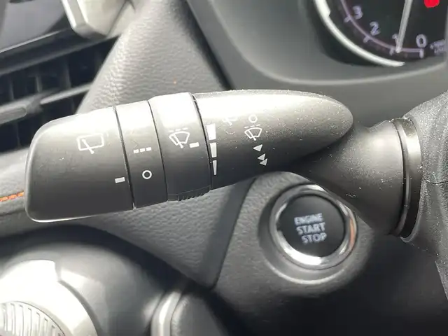 トヨタ ＲＡＶ４ アドベンチャー 滋賀県 2021(令3)年 2.6万km アティチュードブラックマイカ 純正ディスプレイオーディオ/(Bluetooth/AM/FM)/トヨタセーフティーセンス/・プリクラッシュセーフティ/・レーダークルーズコントロール/・レーンキープアシスト/・標識認識/・先行車発進告知/・オートハイビーム/LEDオートライト/フォグ/ブラインドスポットモニター/D席パワーシート/電動パーキング/ブレーキホールド/バックカメラ/ダウンヒルアシスト/前後ドライブレコーダー/ビルトインETC/フロアMT付きAT/電動格納ミラー/ドアバイザー/USB/HDMI