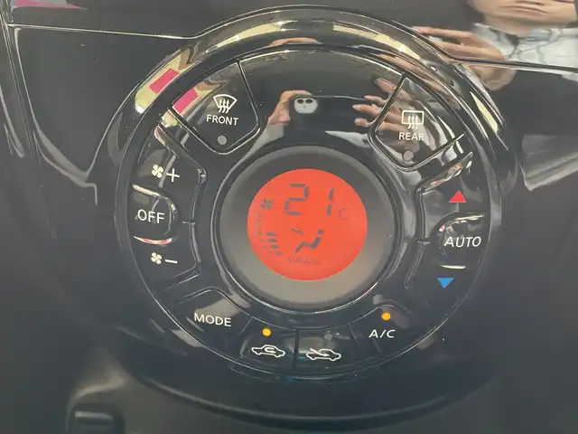 日産 ノート e－パワー X 埼玉県 2016(平28)年 5.9万km ダークメタルグレー エマージェンシーブレーキ　/純正メモリナビ/　　CD/BT/フルセグ　/アラウンドビューモニター　/ステアリング　/デジタルインナーミラー　/ETC