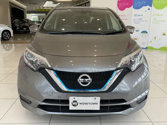 日産 ノート e－パワー X 埼玉県 2016(平28)年 5.9万km ダークメタルグレー エマージェンシーブレーキ　/純正メモリナビ/　　CD/BT/フルセグ　/アラウンドビューモニター　/ステアリング　/デジタルインナーミラー　/ETC