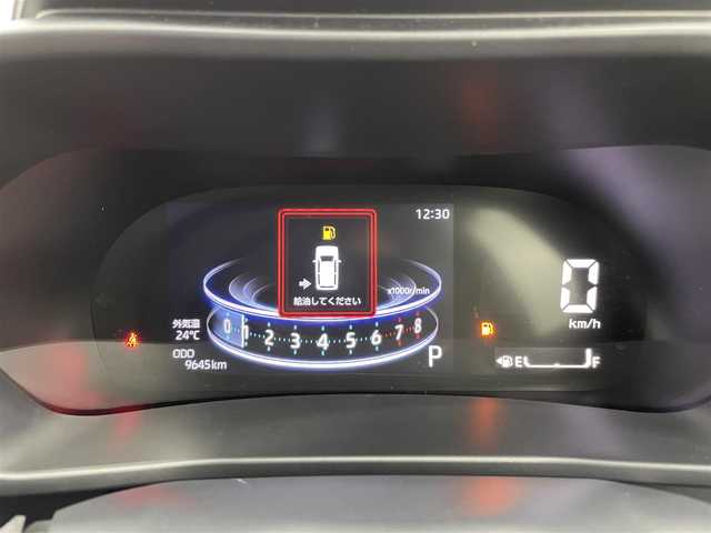 トヨタ ライズ G 富山県 2022(令4)年 1万km ブラックマイカメタリック 純正9型ディスプレイオーディオ/（AM/FM/BT/USB/HDMI/フルセグ）/バックカメラ/ETC/ブラインドスポットモニター/衝突被害軽減システム/コーナーセンサー/横滑り防止装置/アイドリングストップ/純正アルミホイール/純正フロアマット/オートLEDライト/ステアリングスイッチ/電動格納ミラー/スマートキー