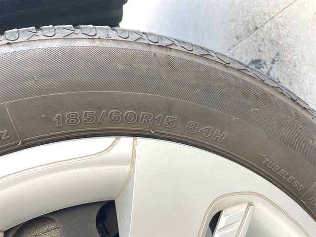 トヨタ シエンタ ファンベースX 愛知県 2019(令1)年 2.9万km ヴィンテージブラウンパールクリスタルシャイン SDナビ/バックカメラ/片側パワースライド/オートマチックハイビーム/ETC/衝突軽減システム/フルセグ/CD DVD/Bluetooth/ステアリングスイッチ/スマートキー/プッシュスタート