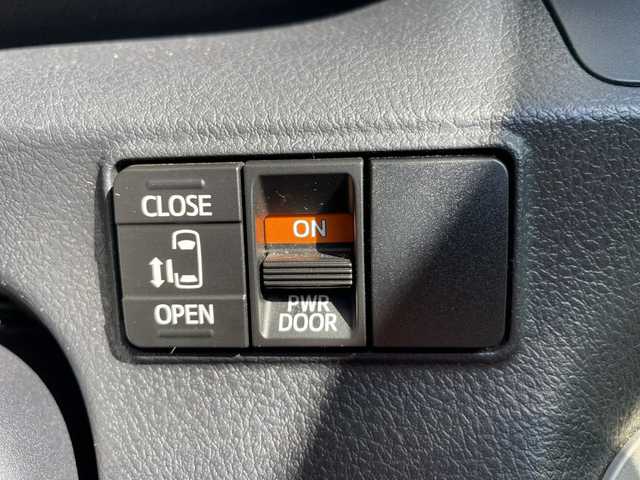 トヨタ シエンタ ファンベースX 愛知県 2019(令1)年 2.9万km ヴィンテージブラウンパールクリスタルシャイン SDナビ/バックカメラ/片側パワースライド/オートマチックハイビーム/ETC/衝突軽減システム/フルセグ/CD DVD/Bluetooth/ステアリングスイッチ/スマートキー/プッシュスタート