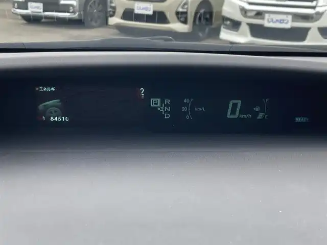 トヨタ プリウス L 静岡県 2013(平25)年 8.5万km スーパーホワイトⅡ (株)IDOMが運営する【じしゃロン焼津店】の自社ローン専用車両になります。こちらは現金またはオートローンご利用時の価格です。自社ローンご希望の方は別途その旨お申付け下さい /純正メモリナビ/（ワンセグＴＶ/Ｂｌｕｅｔｏｏｔｈ接続/ＣＤ/ミュージックサーバー）/バックカメラ/ＥＴＣ/プッシュスタート/オートライト