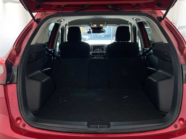 マツダ ＣＸ－５ XD プロアクティブ 兵庫県 2014(平26)年 7.3万km ソウルレッドプレミアムメタリック ・セーフティクルーズパッケージ/・スマートブレーキサポート/・マツダレーダークルーズコントロール/・スマートシティブレーキサポート/・ＡＴ誤発進抑制制御/・リアパーキングセンサー/・フロントフォグランプ/・ドライバーアテンションアラート/・純正ナビ/CD/DVD/TV/USB/Bluetooth/AUX/・バックカメラ/・サイドカメラ/・ブラインドスポットモニタリング/・レーンキープアシストシステム/・ＬＥＤヘッドライト/・アダプティブＬＥＤヘッドライト/・オートライト/・社外17インチアルミホイール/・社外フロアマット