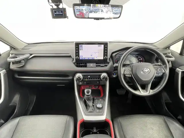 トヨタ ＲＡＶ４ アドベンチャー オフロードPKG 千葉県 2022(令4)年 4万km グレーメタリック 禁煙車　/JAOSエアロ/純正９型ディスプレイオーディオ（ナビ機能あり）/AM＆FM＆Bluetooth＆フルセグTV　/トヨタセーフティセンス/レーダークルーズコントロール/ブラインドスポットモニター　/衝突軽減ブレーキ　/オートハイビーム　/電子インナーミラー　/シートヒーター　/シートベンチレーション/ダウンヒルアシストコントロール/ビルトインＥＴＣ/運転席パワーシート（メモリー機能付）/レザーシート/電動トランク/LEDヘッドライト（オートライト付き）/ステアリングヒーター/バックカメラ/アイドリングストップ/ウィンカーミラー/純正ドアバイザー/プッシュスタート/純正フロアマット