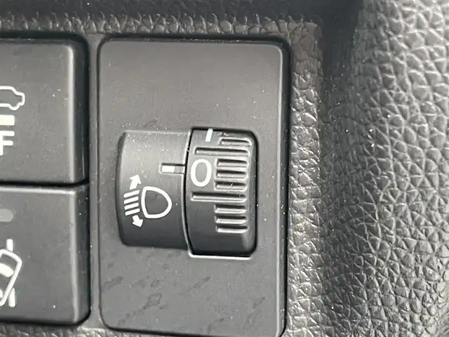 ホンダ フィット ハイブリット F 山形県 2017(平29)年 7.8万km ルナシルバーM 4WD/ホンダセンシング/メモリナビ/　　【CD USB AUX】/レーダークルーズコントロール/ワイパーデアイサー/電動格納ウィンカーミラー/スマートキー/ETC