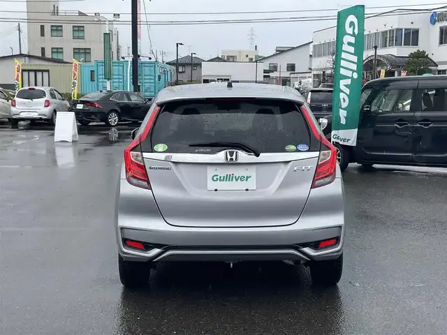 ホンダ フィット ハイブリット F 山形県 2017(平29)年 7.8万km ルナシルバーM 4WD/ホンダセンシング/メモリナビ/　　【CD USB AUX】/レーダークルーズコントロール/ワイパーデアイサー/電動格納ウィンカーミラー/スマートキー/ETC