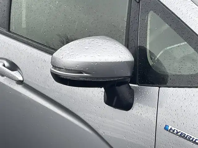 ホンダ フィット ハイブリット F 山形県 2017(平29)年 7.8万km ルナシルバーM 4WD/ホンダセンシング/メモリナビ/　　【CD USB AUX】/レーダークルーズコントロール/ワイパーデアイサー/電動格納ウィンカーミラー/スマートキー/ETC