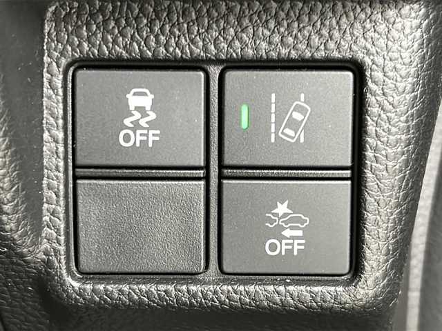 ホンダ Ｎ ＢＯＸ カスタム G L ホンダセンシング 宮城県 2019(平31)年 2.8万km クリスタルブラックパール 禁煙車/Honda SENSING/・衝突軽減ブレーキ/・路外逸脱抑制機能/・先行車発進お知らせ機能/・アダプティブクルーズコントロール/・車線維持支援システム/・標識認識機能/・オートハイビーム/両側パワースライドドア/純正7型ナビ/・Bt.CD.iPad.USB.SD/バックカメラ/ビルトインETC/純正ドライブレコーダー(F)/ステアリングスイッチ/プッシュスタート/スマートキー/純正フロアマッド/ロールサンシェード/LEDヘッドライト/LEDフォグランプ/純正14インチアルミホイール/横滑り防止機能/コーナーセンサー