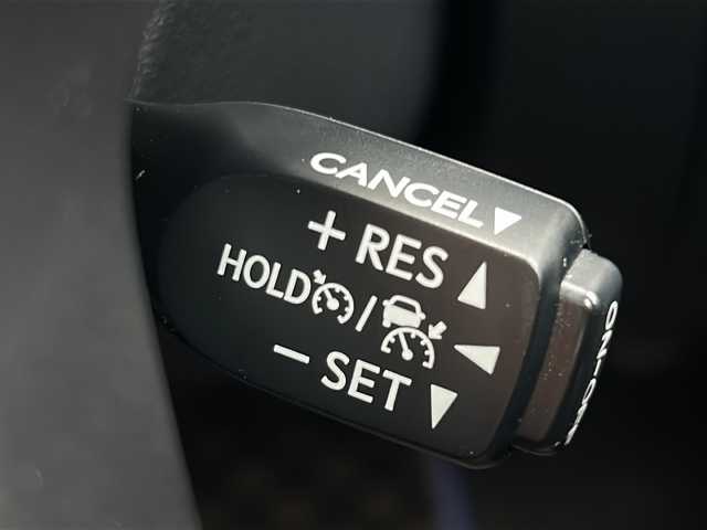 トヨタ ヴェルファイア Z Gエディション 岐阜県 2019(平31)年 3.4万km ホワイトパールクリスタルシャイン ワンオーナー/ALPINE11インチメモリーナビ/フルセグTV/DVD/CD/SD/USB/Bluetooth/ドライブレコーダー/HDMI/ビルトインETC/革シート/ALPINEフリップダウンモニター/シルクブレイズ　フロントスポイラー/パワーバックドア/電動シート/電動オットマン/シートメモリー/両側パワースライドドア/レーダークルーズコントロール/プッシュスタート/ステアリングヒーター/オートハイビーム/オートライト/オートエアコン/３列シート/後席サンシェード/クリアランスソナー/レーントレーシングアシスト/パーキングサポートブレーキ/プリクラッシュセーフティー/ECOMODE/ロードサインアシスト/NANOE/先行発進告知/BRAKEHOLD