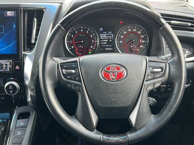 トヨタ ヴェルファイア Z Gエディション 岐阜県 2019(平31)年 3.4万km ホワイトパールクリスタルシャイン ワンオーナー/ALPINE11インチメモリーナビ/フルセグTV/DVD/CD/SD/USB/Bluetooth/ドライブレコーダー/HDMI/ビルトインETC/革シート/ALPINEフリップダウンモニター/シルクブレイズ　フロントスポイラー/パワーバックドア/電動シート/電動オットマン/シートメモリー/両側パワースライドドア/レーダークルーズコントロール/プッシュスタート/ステアリングヒーター/オートハイビーム/オートライト/オートエアコン/３列シート/後席サンシェード/クリアランスソナー/レーントレーシングアシスト/パーキングサポートブレーキ/プリクラッシュセーフティー/ECOMODE/ロードサインアシスト/NANOE/先行発進告知/BRAKEHOLD