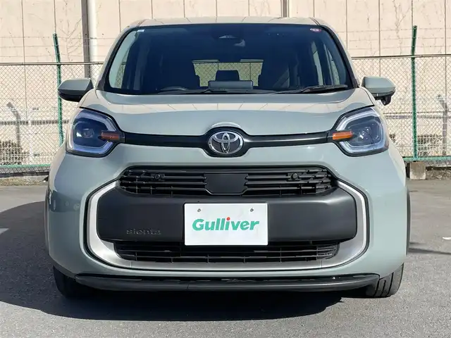 トヨタ シエンタ Z 東京都 2023(令5)年 2.3万km アーバンカーキ コンフォートパッケージ　/純正コネクトナビプラス　/ＴＶ・ＣＤ／ＤＶＤ・ＨＤＭＩ・Ｂｌｕｅｔｏｏｔｈ　/バックモニター　/天井サーキュレーター　/プリクラッシュセーフティ/ブラインドスポットモニター/レーンディパーチャーアラート/レーダークルーズコントロール/両側電動スライドドア　/ビルトインＥＴＣ2.0　/純正アルミホイール