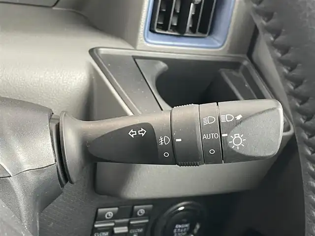 ダイハツ タント カスタム RS セレクション 千葉県 2020(令2)年 4.3万km シャイニングホワイトパール 純正メモリナビ(NSZN-Y70DS)/Bluetooth/フルセグTV/AM/FM/DVD/USB/バックカメラ/両側電動パワースライドドア/ETC車載器/社外ドライブレコーダー/シートヒーター/オートライト/運転席ロングスライド/スマートアシスト/標識認識機能/コーナーセンサー/ドアバイザー/LEDヘッドライト/フォグランプ