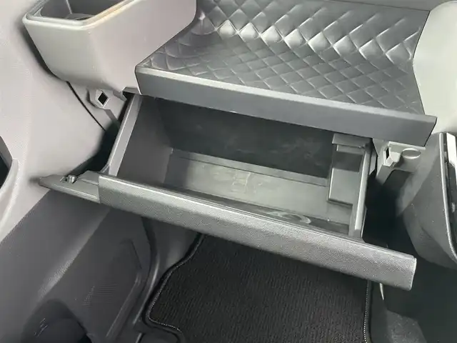 ダイハツ タント カスタム RS セレクション 千葉県 2020(令2)年 4.3万km シャイニングホワイトパール 純正メモリナビ(NSZN-Y70DS)/Bluetooth/フルセグTV/AM/FM/DVD/USB/バックカメラ/両側電動パワースライドドア/ETC車載器/社外ドライブレコーダー/シートヒーター/オートライト/運転席ロングスライド/スマートアシスト/標識認識機能/コーナーセンサー/ドアバイザー/LEDヘッドライト/フォグランプ