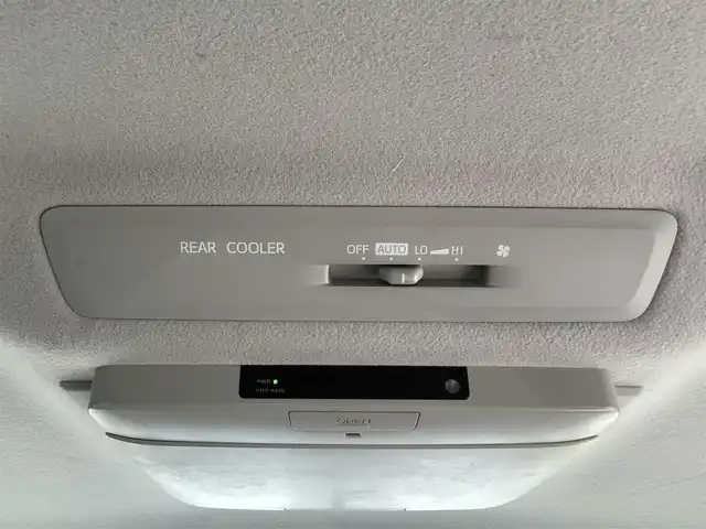 トヨタ ノア Si 岡山県 2014(平26)年 6.5万km ブラック 純正ナビ/フルセグTV、CD、DVD、Bluetooth、AM、FM/バックカメラ/ビルトインETC/両側パワースライドドア/スマートキー/プッシュスタート