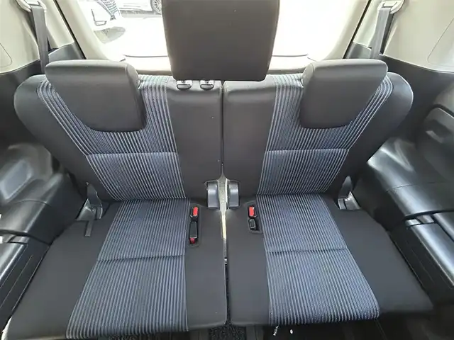 トヨタ ノア Si 岡山県 2014(平26)年 6.5万km ブラック 純正ナビ/フルセグTV、CD、DVD、Bluetooth、AM、FM/バックカメラ/ビルトインETC/両側パワースライドドア/スマートキー/プッシュスタート