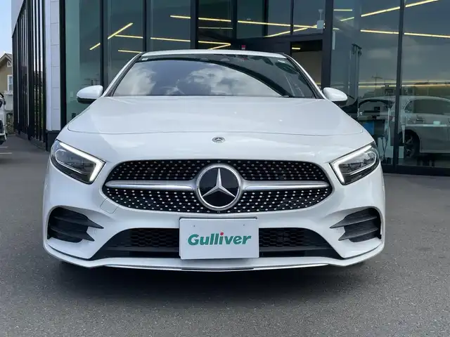 メルセデス・ベンツ Ｍ・ベンツ Ａ２００ｄ AMGライン 東京都 2019(令1)年 2.9万km ポーラホワイト レーダーセーフティパッケージ/純正ナビ/バックカメラ/シートヒーター/ハーフレザーシート/パワーシート/パドルシフト/ドライブレコーダー/ETC2.0/アクティブブレーキアシスト/アテンションアシスト/ブラインドスポットモニター/レーントレーシングアシスト/カメラ＆パーキング/純正18インチAW