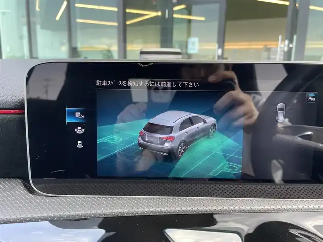 メルセデス・ベンツ Ｍ・ベンツ Ａ２００ｄ AMGライン 東京都 2019(令1)年 2.9万km ポーラホワイト レーダーセーフティパッケージ/純正ナビ/バックカメラ/シートヒーター/ハーフレザーシート/パワーシート/パドルシフト/ドライブレコーダー/ETC2.0/アクティブブレーキアシスト/アテンションアシスト/ブラインドスポットモニター/レーントレーシングアシスト/カメラ＆パーキング/純正18インチAW