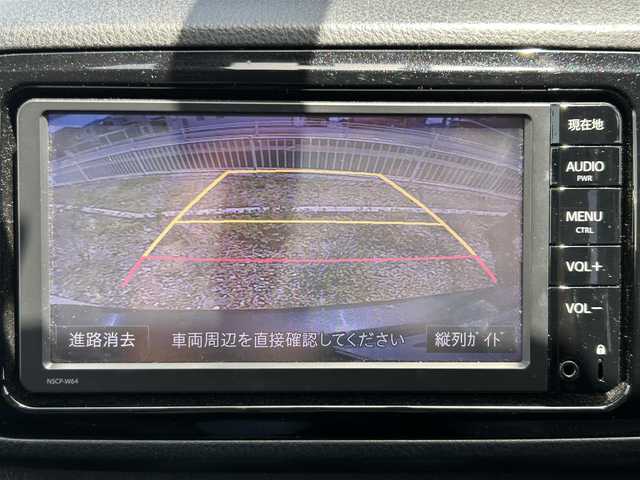 トヨタ ヴィッツ F スマートスタイル 群馬県 2015(平27)年 6.5万km ブラックマイカ 純正SDナビ/（FM AM CD SD ワンセグTV Bluetooth)/バックカメラ/コーナーセンサー/ダブルエアバッグ/ビルトインETC/プッシュスタート/純正フロアマット/取扱説明書/保証書/記録簿