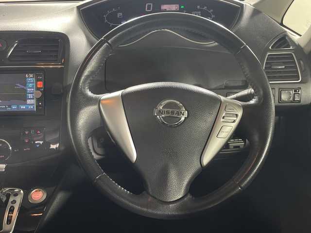 日産 セレナ ハイウェイスター Vセレクション 福岡県 2012(平24)年 12.3万km スチールブルー 純正メモリナビ/・CD/DVD/BT/フルセグTV/・バックモニター/純正フリップダウンモニター/両側パワースライドドア/クルーズコントロール/ETC/スマートキー/・プッシュスタート/・スペアキー/革巻きステアリング/純正16インチアルミホイール/純正フロママット