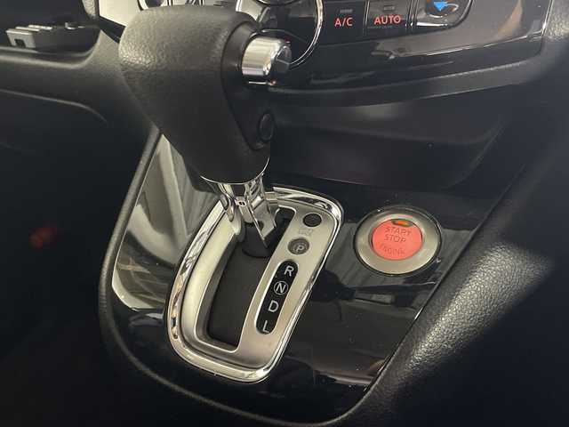 日産 セレナ ハイウェイスター Vセレクション 福岡県 2012(平24)年 12.3万km スチールブルー 純正メモリナビ/・CD/DVD/BT/フルセグTV/・バックモニター/純正フリップダウンモニター/両側パワースライドドア/クルーズコントロール/ETC/スマートキー/・プッシュスタート/・スペアキー/革巻きステアリング/純正16インチアルミホイール/純正フロママット