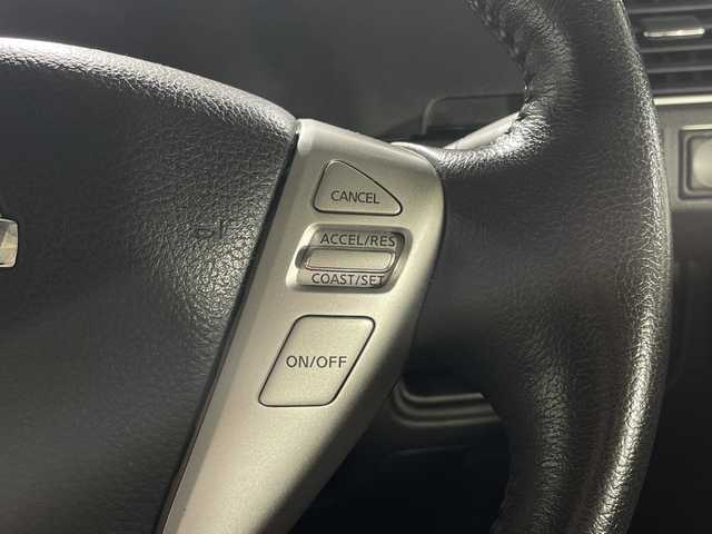 日産 セレナ ハイウェイスター Vセレクション 福岡県 2012(平24)年 12.3万km スチールブルー 純正メモリナビ/・CD/DVD/BT/フルセグTV/・バックモニター/純正フリップダウンモニター/両側パワースライドドア/クルーズコントロール/ETC/スマートキー/・プッシュスタート/・スペアキー/革巻きステアリング/純正16インチアルミホイール/純正フロママット