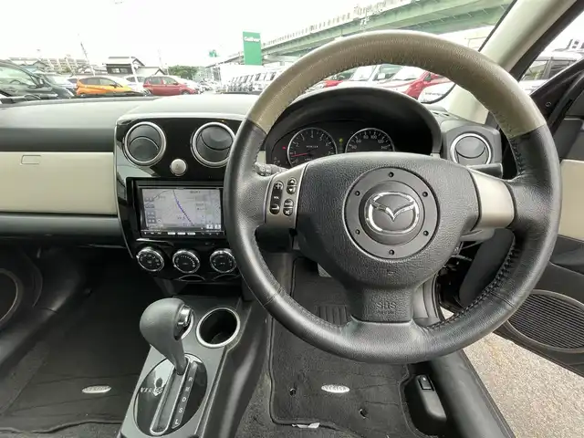 マツダ ベリーサ L 愛知県 2012(平24)年 12.2万km ラディアントエボニーマイカ 純正ナビ/（AM/FM/BT/CD/DVD)/ワンセグTV/ETC/社外デジタルインナーミラー/レザーシート/ドアバイザー/フォグランプ/フロアマット/スマートキー