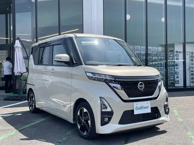 日産 ルークス ハイウェイスター X 長崎県 2022(令4)年 6.9万km フローズンバニラパール アラウンドビューモニター/純正9型ナビ/（フルセグ・DVD・SD・BT)/エマージェンシーブレーキ/レーンキープアシスト/クリアランスソナー/スペアキー/アイドリングストップ/左パワースライドドア/ドライブレコーダー/LEDヘッドライト/ステアリングスイッチ/オートライト/純正フロアマット/ETC