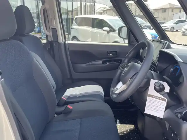 日産 ルークス ハイウェイスター X 長崎県 2022(令4)年 6.9万km フローズンバニラパール アラウンドビューモニター/純正9型ナビ/（フルセグ・DVD・SD・BT)/エマージェンシーブレーキ/レーンキープアシスト/クリアランスソナー/スペアキー/アイドリングストップ/左パワースライドドア/ドライブレコーダー/LEDヘッドライト/ステアリングスイッチ/オートライト/純正フロアマット/ETC