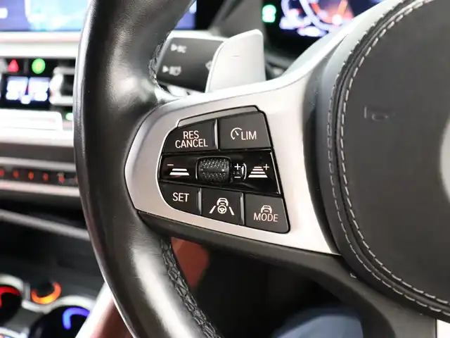 ＢＭＷ Ｘ６ xDrive35d Mスポーツ 静岡県 2020(令2)年 7.5万km ミネラルホワイト 赤革/サンルーフ/harman/kardon/純正ナビ/フルセグTV/HUD/ACC/LKA/BSM/衝突軽減ブレーキ/コンフォートパッケージ/・ベンチレーション/・シートヒーター/・マッサージ/プラスパッケージ/純正21インチAW