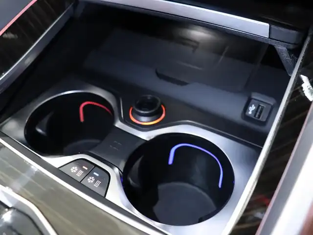 ＢＭＷ Ｘ６ xDrive35d Mスポーツ 静岡県 2020(令2)年 7.5万km ミネラルホワイト 赤革/サンルーフ/harman/kardon/純正ナビ/フルセグTV/HUD/ACC/LKA/BSM/衝突軽減ブレーキ/コンフォートパッケージ/・ベンチレーション/・シートヒーター/・マッサージ/プラスパッケージ/純正21インチAW