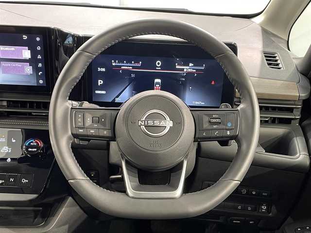 日産 セレナ ハイウェイスター V 愛知県 2024(令6)年 1.2万km プリズムホワイト 純正１２．３インチナビ　/（Bluetooth/フルセグTV/FM/AM/USB/CarPlay)/寒冷地仕様　/アラウンドビューモニター　/プロパイロット　/衝突軽減ブレーキ/シートヒーター　/ビルトインＥＴＣ２．０　/ステアリングヒーター　/両側パワースライドドア/デジタルインナーミラー　/ワイヤレス充電　/ブラインドスポットモニター/LEDヘッドライト/LEDフォグランプ/車線逸脱警報/クリアランスソナー/先行車発進お知らせ/パドルシフト/アイドリングストップ/純正フロアマット