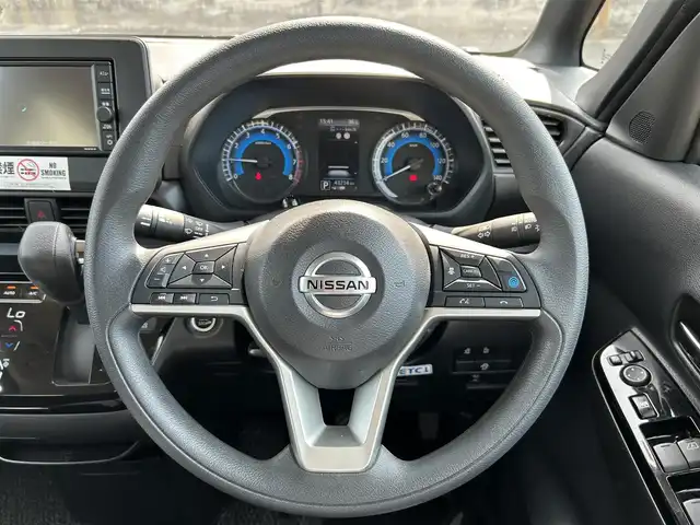 日産 ルークス HWS X プロパイロットED 佐賀県 2022(令4)年 4.4万km チタニウムグレーメタリック プロパイロット/エマージェンシーブレーキ/インテリジェントクルーズコントロール/ソナー/純正ナビ/・TV/BT/CD/インナーミラー型アラウンドビューモニター/純正14インチAW/両側パワースライドドア(ハンズフリー機能)/LEDヘッドライト/フォグランプ/オートライト/電動パーキングスイッチ/プッシュスタート/ETC/電動格納ミラー