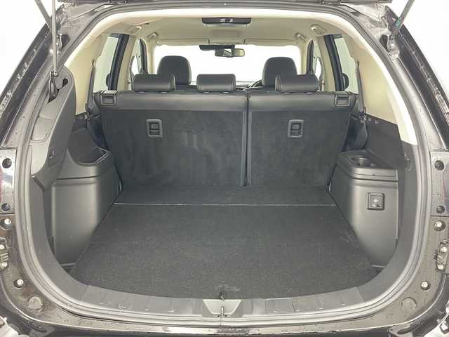 三菱 アウトランダー ＰＨＥＶ G ナビパッケージ 道央・札幌 2017(平29)年 4.6万km ルビーブラックP ・4WD/・寒冷地仕様/・純正ナビ&BT&CD&DVD&USB&iPod/・バックカメラ/・全方位カメラ/・ＡＬＰＩＮＥフリップダウンモニター/・レーダークルーズコントロール/・パワーバックドア/・前席シートヒーター/・ステアリングヒーター/・車線逸脱抑制システム/・衝突東軽減装置/・横滑り防止機能/・AC100V/・ETC/・オートブレーキホールド/・純正フロアマット/・プッシュスタート/・LEDヘッドライト/・オートライト/・スマートキー