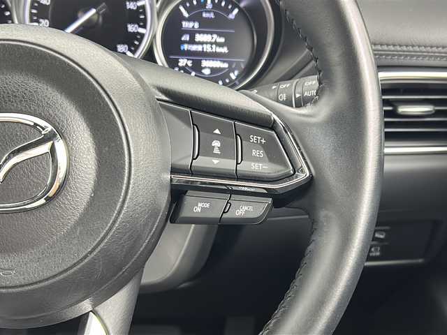 マツダ ＣＸ－８ XD スマートエディション 宮城県 2021(令3)年 3.7万km スノーフレイクホワイトパールマイカ i-ACTIVSENSE/・トラクションコントロールシステム/・アイ・ストップ/・クルージング＆トラフィック・サポート/・マツダ・レーダー・クルーズ・コントロール/・レーンキープ・アシスト・システム/ブラインドスポットモニター/ヘッドアップディスプレイ/クリアランスソナー/360°ビューモニター/マツダコネクトナビ/（地図SDカード無し）/・BT.USB.スマホ連携/・フルセグTV/ETC/ドライブレコーダー（FR）/プッシュスタート/スマートキー×2/電動パーキングブレーキ/LEDヘッドライト/ステアリングスイッチ/純正フロアマット/純正17インチAW/3列シート/ワイヤレス充電器