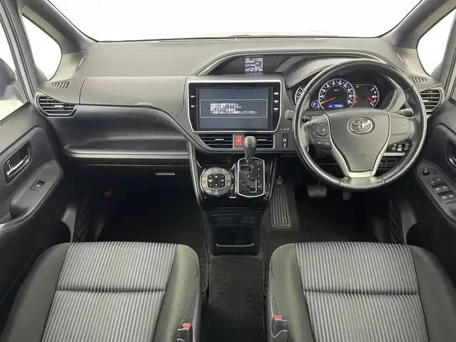 トヨタ ヴォクシー ZS 煌Ⅱ 埼玉県 2016(平28)年 7.4万km アイスチタニウムマイカメタリック 純正１０インチナビ　フリップダウンモニター　バックカメラ　セーフティセンスＣ　両側パワースライドドア　ドライブレコーダー　ビルトインＥＴＣ　ＨＩＤライト　純正アルミホイール　オートハイビーム　地デジ