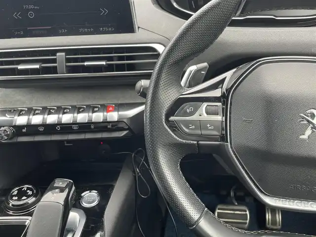 プジョー ３００８ GT ブルー HDi 滋賀県 2018(平30)年 7.8万km パール 8型純正ナビ/Bluetooth/Apple Car Play/USB/全方位カメラ/追従クルーズコントロール/サンルーフ/シートヒーター/ハーフレザーシート/ワイヤレス充電/LEDヘッドライト/ETC/ブラインドスポットモニター/電動リアゲート/前後ソナー/MTモード付AT/純正18インチAW