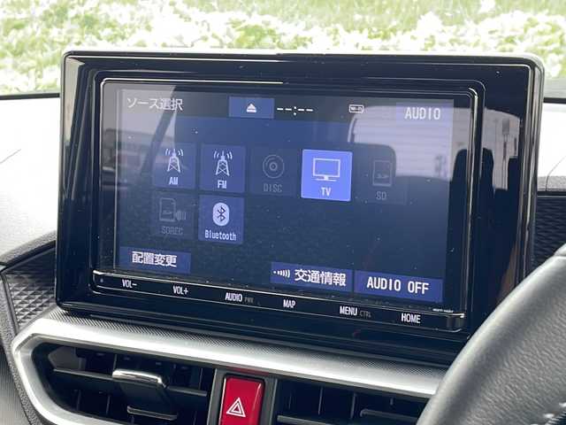 トヨタ ライズ Z 新潟県 2020(令2)年 5.7万km シャイニングホワイトパール 4WD/純正9インチSDナビ(NSZT-Y68T)/CD/DVD/BT/フルセグテレビ/全方位カメラ/ETC/衝突被害軽減ブレーキ/レーンキープアシスト/レーダークルーズコントロール/シートヒーター /MTモード付きAT/ステアリングスイッチ/コーナーセンサー/スマートキー/プッシュスタート/LEDヘッドライト/オートライト/オートハイビーム/フォグランプ/純正17インチアルミホイール