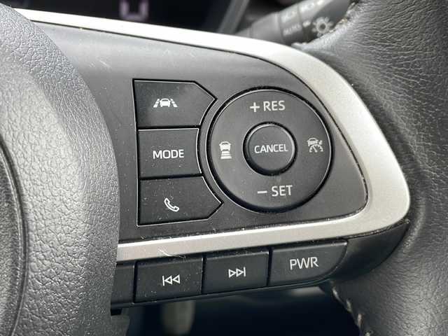 トヨタ ライズ Z 新潟県 2020(令2)年 5.7万km シャイニングホワイトパール 4WD/純正9インチSDナビ(NSZT-Y68T)/CD/DVD/BT/フルセグテレビ/全方位カメラ/ETC/衝突被害軽減ブレーキ/レーンキープアシスト/レーダークルーズコントロール/シートヒーター /MTモード付きAT/ステアリングスイッチ/コーナーセンサー/スマートキー/プッシュスタート/LEDヘッドライト/オートライト/オートハイビーム/フォグランプ/純正17インチアルミホイール