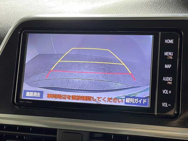 トヨタ シエンタ ハイブリッド G 沖縄県 2019(平31)年 1.7万km ホワイトパールクリスタルシャイン 禁煙車/県外仕入れ/7人乗り/純正7インチナビ/【CD/DVD/フルセグTV/BT】/バックカメラ/ETC/前後ドライブレコーダー/ステアリングリモコン/ステアリングヒーター/ヘッドアップディスプレイ/トヨタセーフティセンス/→プリクラッシュセーフティ/→前後コーナーセンサー/→レーンキープアシスト/→オートマチックハイビーム/オートライト/スマートキー