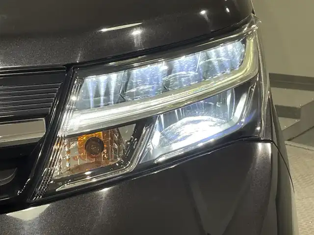 トヨタ タンク カスタムG－T 愛知県 2016(平28)年 3.9万km ブラックマイカメタリック 純正9インチナビ/モデリスタフルエアロ/衝突軽減ブレーキ/両側電動スライドドア/ビルトインETC/LEDヘッドライト/バックカメラ/クルーズコントロール/ドライブレコーダー/フルセグTV/Bluetooth/プッシュスタート/スマートキー/スペアキー/CD/DVD再生/アイドリングストップ/ミュージックサーバー/純正フロアマット/オートライト/禁煙車/社外17インチアルミホイール/ウィンカーミラー/電動格納ミラー/フォグランプ/オートエアコン/ステアリングリモコン/横滑り防止装置
