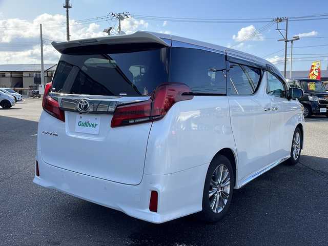 トヨタ アルファード S タイプゴールド 新潟県 2020(令2)年 5.7万km ホワイトパールクリスタルシャイン 純正ナビ（Bluetooth/DTV/FM/AM）/フルセグテレビ/バックカメラ/フリップダウンモニター/サンルーフ/両側パワースライドドア/ETC2.0/トヨタセーフティーセンス/前後ドラレコ/ハーフレザー/NANOE/LEDライト/デジタルインナーミラー