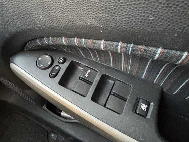 マツダ デミオ 13C 宮城県 2010(平22)年 11.6万km ラディアントエボニーマイカ 登録時走行距離１１５８３９ｋｍ/シートカバー/ステアリングカバー/レベライザー/電格ミラー/純正ワンセグナビ/AM/FM/iPad/ETC(社外)/スタッドレスタイヤ付き/夏タイヤAW付き