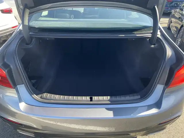 ＢＭＷ ５２３ｄ Mスポーツ 福岡県 2019(平31)年 7.9万km シルバー ・サンルーフ/・アクティブクルーズコントロール/・純正ナビ／ＵＳＢ／Ｂｌｕｅｔｏｏｔｈ/carplay/・全方位カメラ/・ハーフレザーシート/シートヒーター/エアシート/・フルセグ/・純正19AW/・LEDライト/・ディスプレイキー/・インテリジェントセーフティ