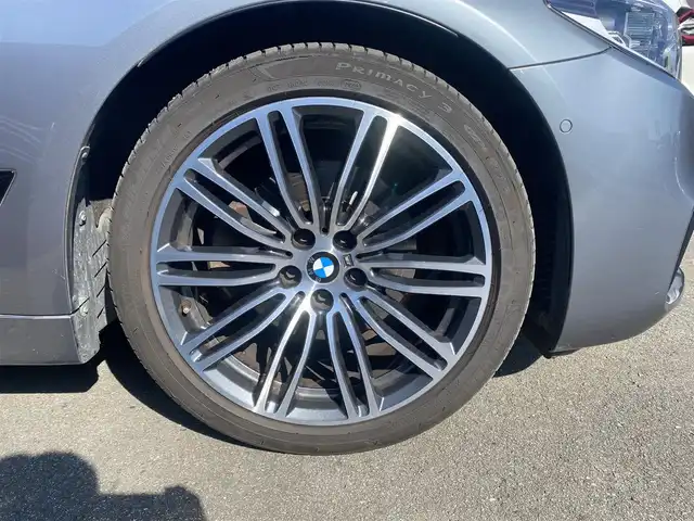 ＢＭＷ ５２３ｄ Mスポーツ 福岡県 2019(平31)年 7.9万km シルバー ・サンルーフ/・アクティブクルーズコントロール/・純正ナビ／ＵＳＢ／Ｂｌｕｅｔｏｏｔｈ/carplay/・全方位カメラ/・ハーフレザーシート/シートヒーター/エアシート/・フルセグ/・純正19AW/・LEDライト/・ディスプレイキー/・インテリジェントセーフティ