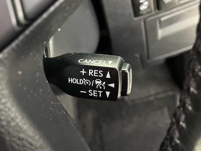 トヨタ ヴェルファイア Z Gエディション 鹿児島県 2020(令2)年 1.6万km パール 純正9インチナビゲーション/CD/DVD/SD/フルセグ/Bluetooth/デジタルインナーミラー/ローダウン/社外21インチアルミホイール/D/Nパワーシート/D/Nシートヒーター/D/Nベンチレーション/両側ぱわースライドドア/オットマン/モデリスタエアロ/ETC/純正フリップダウンモニター/LEDヘッドライト/ ブラインドスポットモニター/レーダークルーズコントロール/ビルトインETC