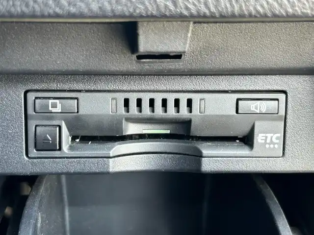 トヨタ アルファード S Cパッケージ 静岡県 2020(令2)年 6.4万km ブラック サンルーフ/トヨタセーフティーセンス/純正9インチディスプレイオーディオ/FM/AM/CD/DVD/Bluetooth/フルセグTV/フリップダウンモニター/両側電動スライドドア/クルーズコントロール/ビルトインETC/バックカメラ/前後ドラレコ/LEDヘッドライト/オートライト/オートハイビーム/デジタルインナーミラー/パワーバックドア/保証書/取扱説明書